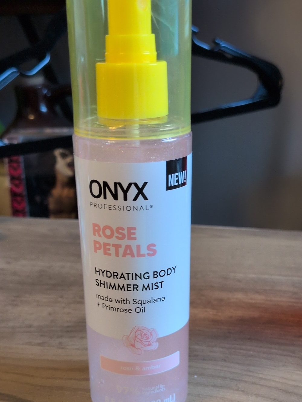 ONYX Rose Petals Hydrating Body Shimmer Mist - New